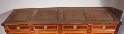 null Mahogany veneer sideboard with four drawers and four leaves, marble top
H :...