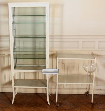 null Doctor's furniture in white lacquered metal and glass comprising:
A two-top...