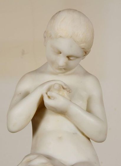 null FINELLI
Jeune fille tenant une tortue dans ses mains
Sculpture en marbre blanc,...