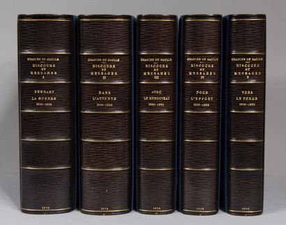 null CHARLES DE GAULLE. 
Discours et messages.
Plon, 1970. 
Cinq volumes in-8. É....