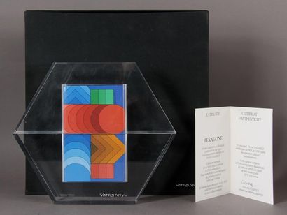 null Victor VASARELY (1906-1997)
Hexagon, 1988
Four works under plexiglass signed...
