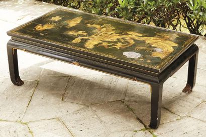 null Black lacquered wood coffee table with lake scene decoration, China, modern...