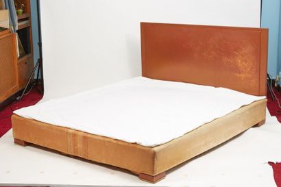 null *Baptistin SPADE (1891-1969)
	Mobilier de chambre à coucher se composant de...