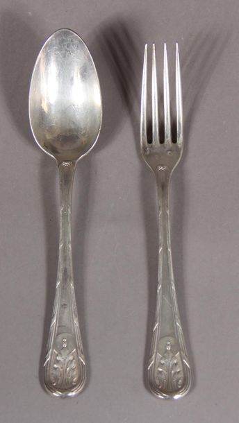 null CARDEILHAC Amélie goldsmith
Nine pieces of cutlery (weight: 1610 g.) and nine...