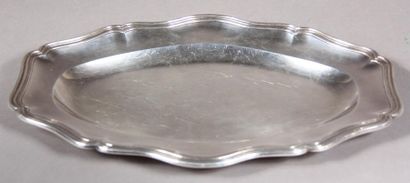 null Oval dish in 950°/°° silver with contoured threads, weight: 851 g.