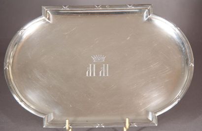 null ODIOT goldsmith Map
tray in 950°/°° silver with ribboned contoured fillets,...