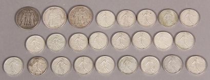 null One coin of 10 FF Hercules, two coins of 5 FF Hercules, twenty two coins of...