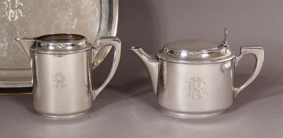 null CHRISTOFLE
Tea-coffee service on heel (four pieces) and its silver plated metal...
