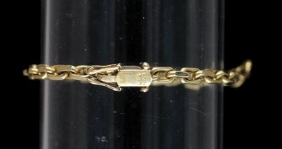 null *Small 14k yellow gold bracelet with rectangular links with rounded corners,...