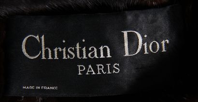 null 
CHRISTIAN DIOR Hte Fourrure n°226816




Manteau réversible en vison lunaraine,...