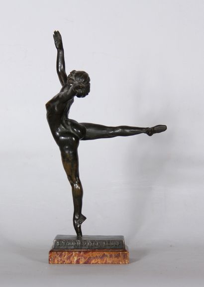 null Serge YOURIEVITCH (1876-1969)

La danseuse Nattova

Sculpture en bronze à patine...