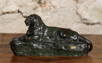 null Antoine Louis BARYE (1795-1875) 

Panthère couchée

Epreuve en bronze à patine...