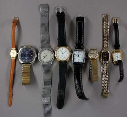 null *Lot of fancy watches including men's watch case TISSOT automatic Seastar (wear,...