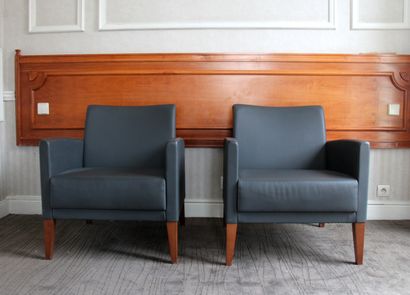 null Pair of bergères, a chair and a pouf in blue-grey grained skai, stained wood...
