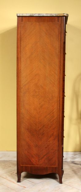 null Wooden veneer weekly cabinet inlaid with framing nets, transition style.

H...