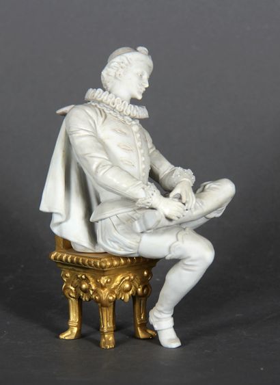 null Ecole moderne.

Jeune homme assis en costume Henri IV.

Sculpture en biscuit...
