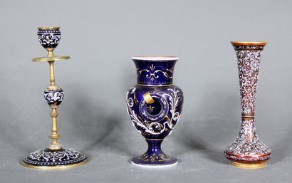 null Lot including a vase on pedestal with two handles, a vase soliflore with long...