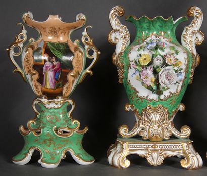 null Lot : 

- Five mismatched white polychrome and gilt porcelain vases with moving...