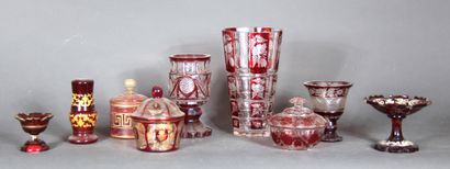 null Lot of vases, dishes and various glass and transparent red crystal engraved...