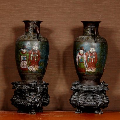 null A pair of cloisonné bronze vases with two handles decorated with characters,...