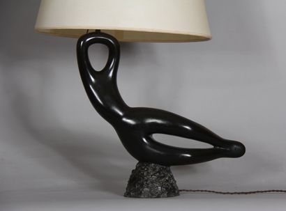 null Riccardo SCARPA (1905-1999)

	La Nuit, 1939.

Sculpture en bronze noirci patiné...