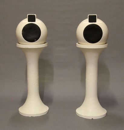 null Joseph LEON (1908-1984) - ELIPSON ed.

Pair of BS402 ball speakers in white...
