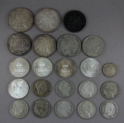 Lot of silver coins : 
- 2 p. 50 FF Hercules...