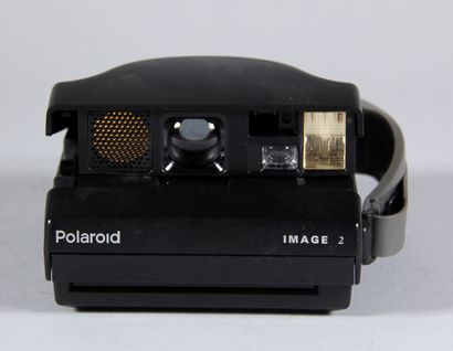 null Lot :

- POLAROID appareil photo modèle Image 2

- KODAK appareil photo modèle...