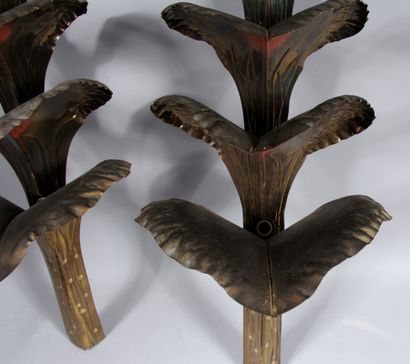 null Pair of four-light gilded and red tinted sheet metal foliage sconces, 1970s

H...