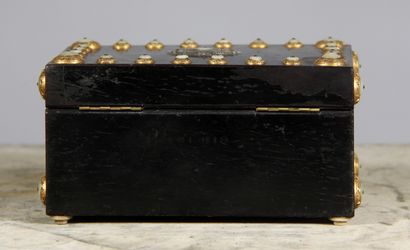 null Rectangular jewellery box with ebony veneer, mother-of-pearl and mother-of-pearl...