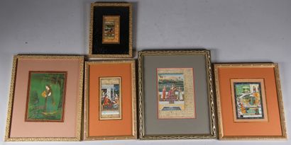 null Seven Indian gouaches with characters 

39 x 20 - 19 x 37 - 12 x 7,5 cm. and...