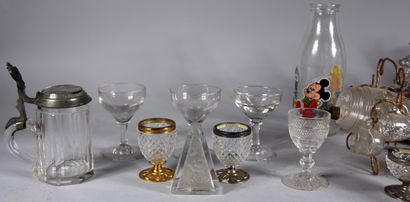 null Mismatched glassware: carafes, glasses and miscellaneous