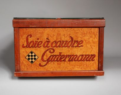 null GUTERMANN

Sewing cabinet for silk threads with reels, in natural wood and imitation...