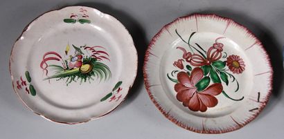 null Lot of dishes and plates in polychrome earthenware mismatched (chips, crack...