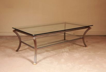 null Rectangular coffee table in gilded metal with double glass tops, 1980s

H :...