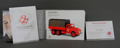 null Michel AROUTCHEFF - Design Création

Véhicule miniature de Collection - Camion...
