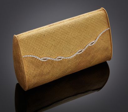 null Evening bag in yellow gold 750 thousandths with decoration of basketry, the...
