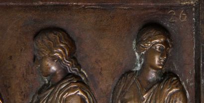 null Fedinand BARBEDIENNE

Pair of rectangular bas-reliefs in bronze with a medallion...