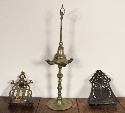 null Two hanukiahs and a bronze oil lamp

H: 20-22 and 58 cm.