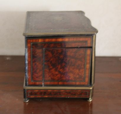 null A Napoleon III period burl veneer and brass marquetry liquor cabinet

H : 27...