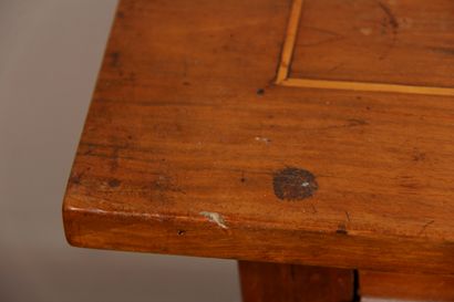 null Rectangular chest of drawers in natural wood inlaid with garlands of flowers...