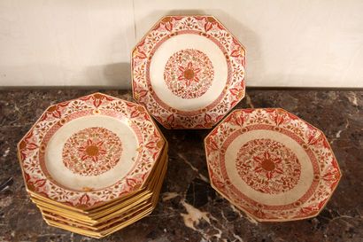 null MINTON

Seventeen earthenware dessert plates and a display stand with cut sides...