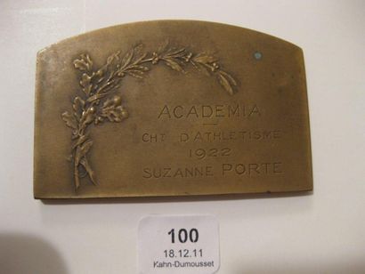 null Plaquette en bronze «Academia» attribuée à Suzanne Porte. Graveur René Baudichon....