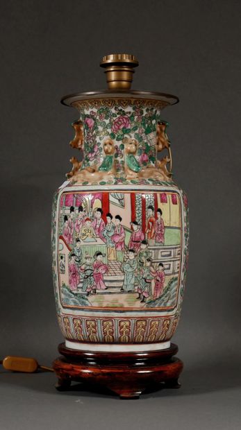 null Polychrome porcelain vase in the Famille Rose style, modern China, mounted as...