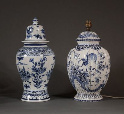 null Two modern DELFT blue-white earthenware covered pots (one mounted as a lamp)

H:...