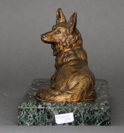 null Demeter H CHIPARUS (1886-1947 after

Reclining Police Dog

Sculpture in bronze...