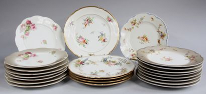 null Set of mismatched porcelain plates (small chips)