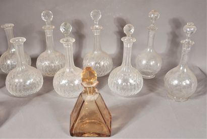 null Set of glass decanters, one of which is silver 950°/°°(gross weight: 1287 g.),...
