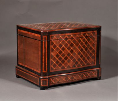 null 
*Wooden veneer liquor cabinet inlaid with diamonds, Napoleon III period




H...