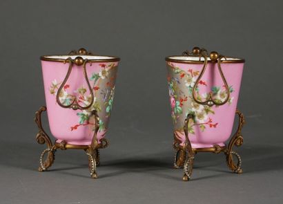 null BOUTIGNY Gallery Royal Palace

Pair of porcelain goblets decorated with silver...